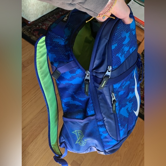 Nike Backpack - Picture 4 of 4